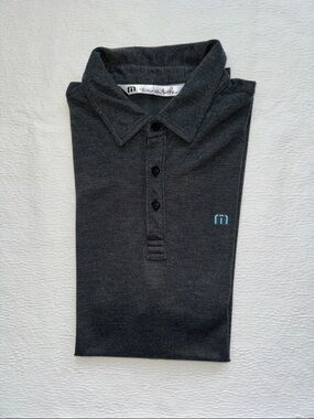 NWOT Travis Matthew Grey Men’s Polo Shirt with Baby Blue Logo M